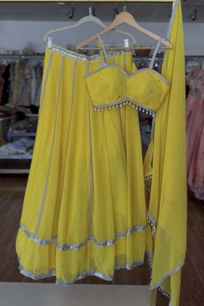The Oini Lehenga
